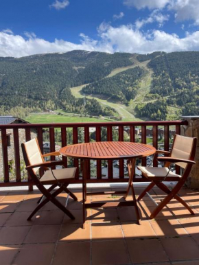 Chez Maurice avec une belle vue El Tarter